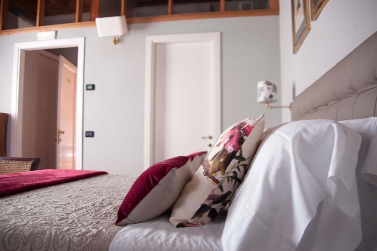 フィレンツェ Antica Dimora De' Benci Bed & Breakfast エクステリア 写真